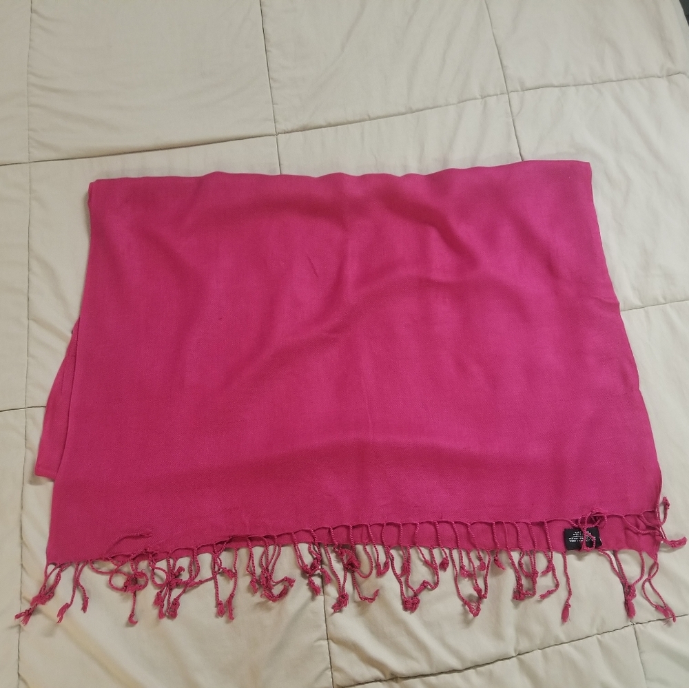 Magenta scarf